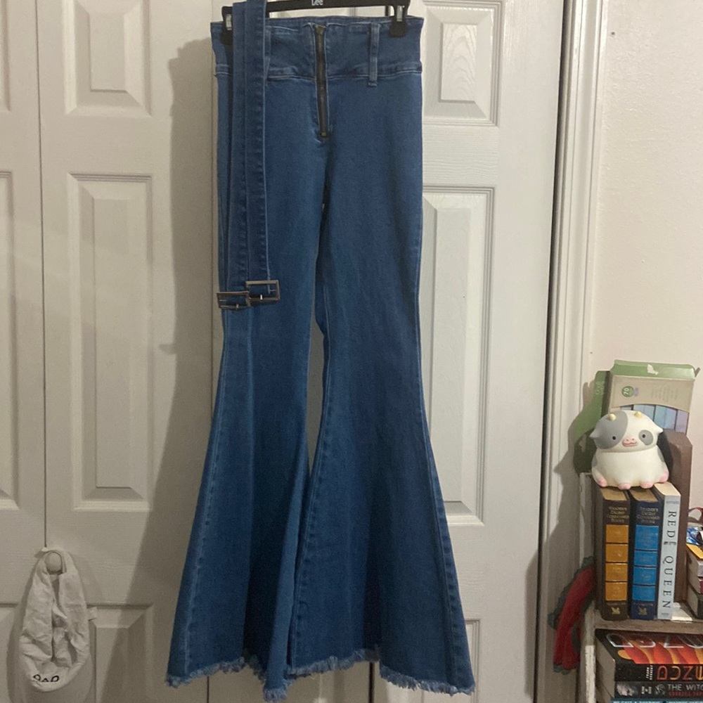 Flared jeans